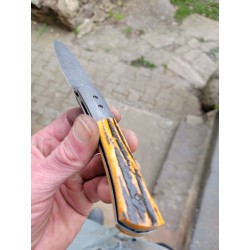 Couteau pliant damas os de chameau cerfé
